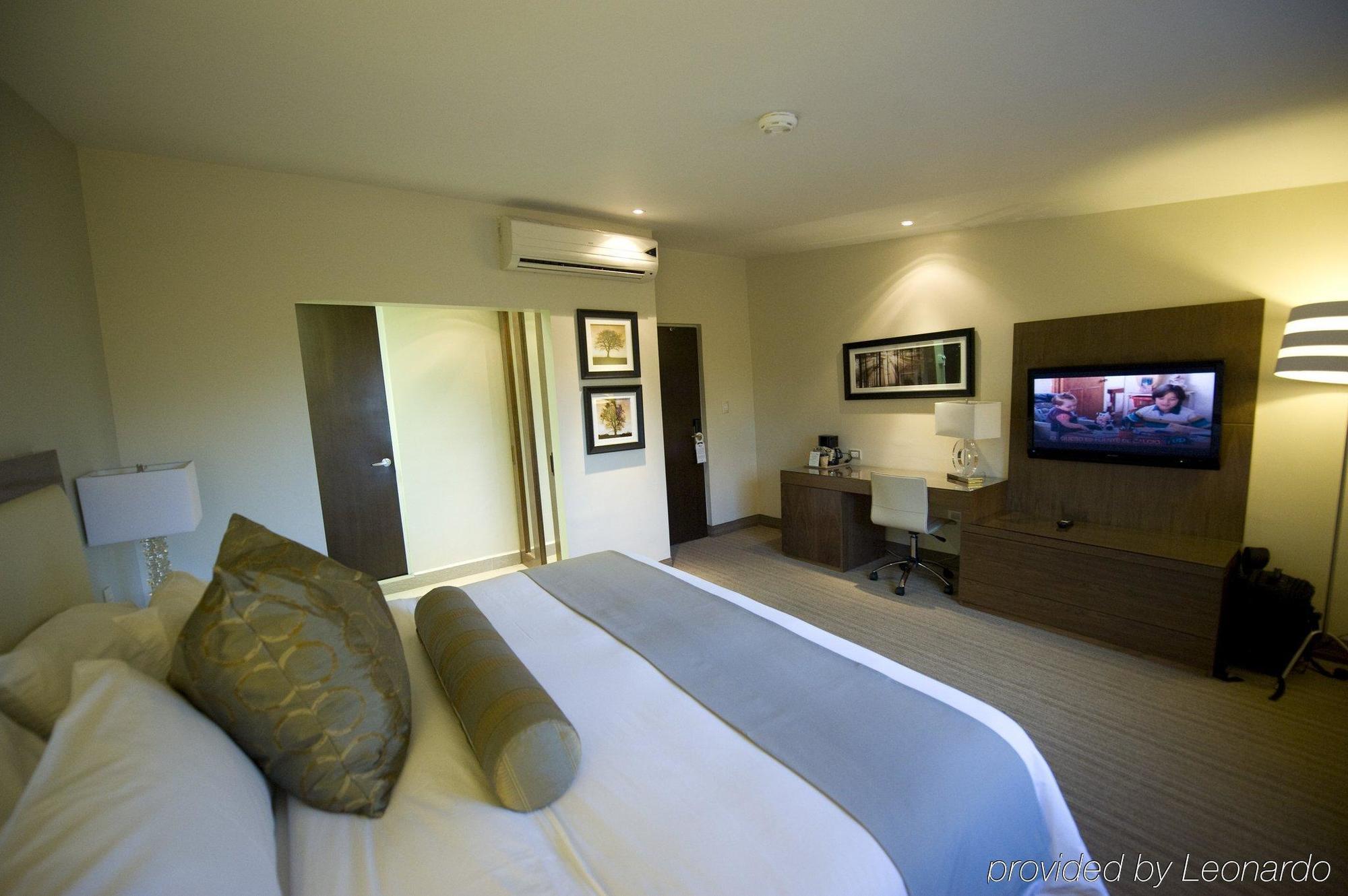 Antaris Valle San Pedro Garza Garcia Kamer foto